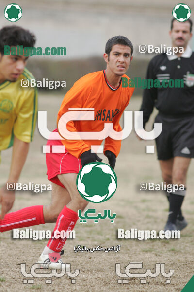۰ - ۰ نیروی زمینی