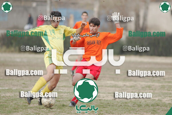۰ - ۰ نیروی زمینی