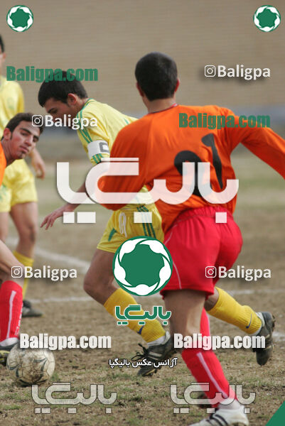 ۰ - ۰ نیروی زمینی