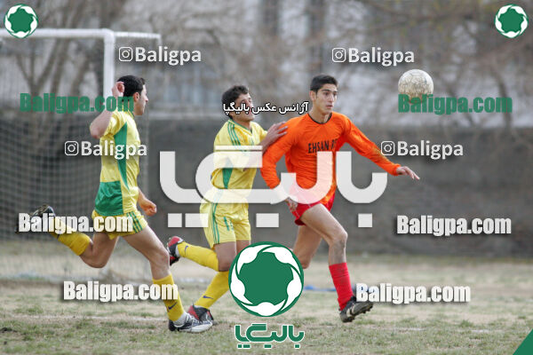 ۰ - ۰ نیروی زمینی