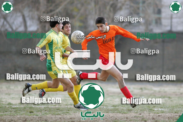 ۰ - ۰ نیروی زمینی