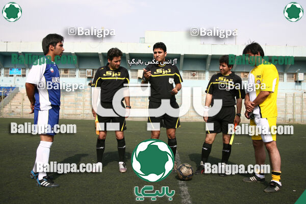 استقلال (ب) - فرخی باقرشهر