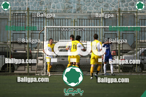 استقلال (ب) - فرخی باقرشهر
