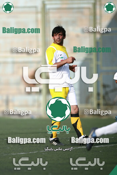 استقلال (ب) - فرخی باقرشهر