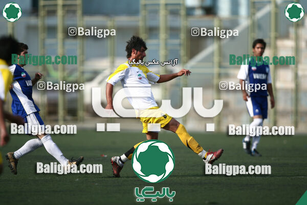 استقلال (ب) - فرخی باقرشهر