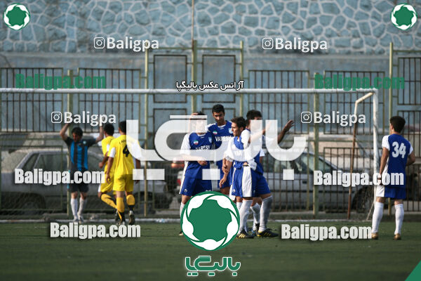 استقلال (ب) - فرخی باقرشهر
