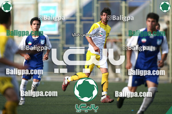 استقلال (ب) - فرخی باقرشهر