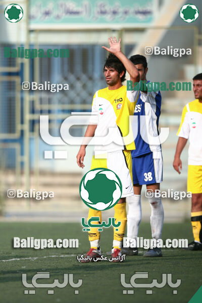 استقلال (ب) - فرخی باقرشهر