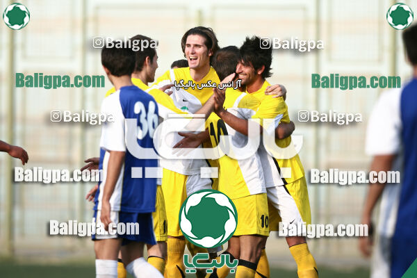 استقلال (ب) - فرخی باقرشهر