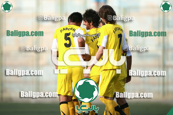 استقلال (ب) - فرخی باقرشهر