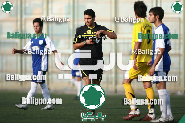 استقلال (ب) - فرخی باقرشهر