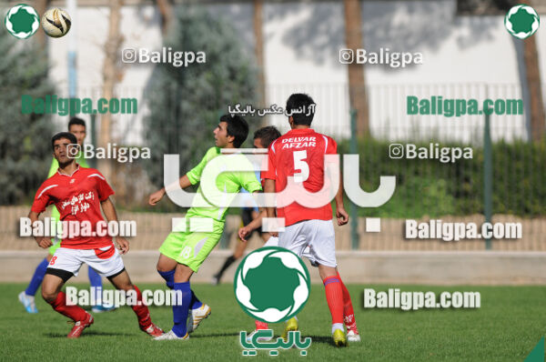 نفت تهران ۰ - ۰ سرخ پوشان