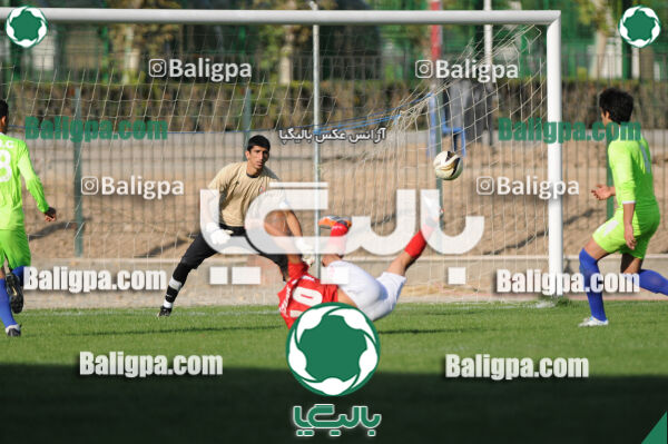 نفت تهران ۰ - ۰ سرخ پوشان