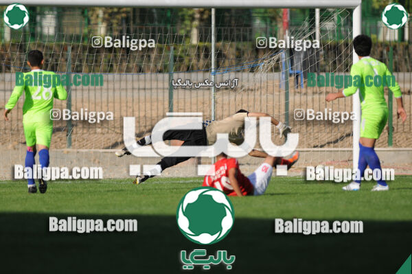 نفت تهران ۰ - ۰ سرخ پوشان