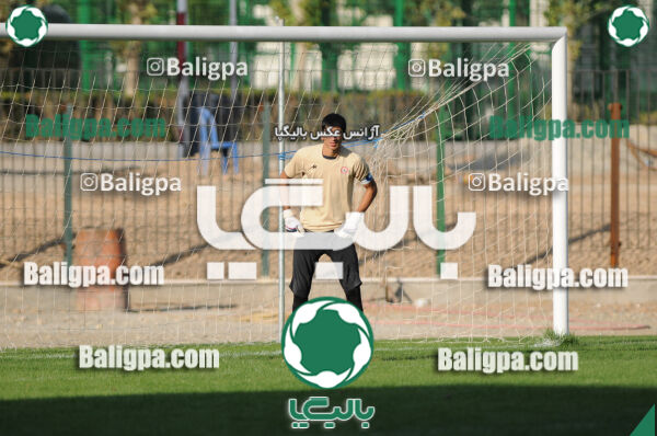 نفت تهران ۰ - ۰ سرخ پوشان