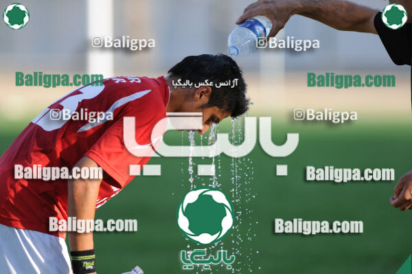 نفت تهران ۰ - ۰ سرخ پوشان