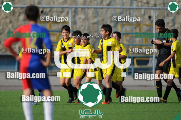 آریا - آینده سازان