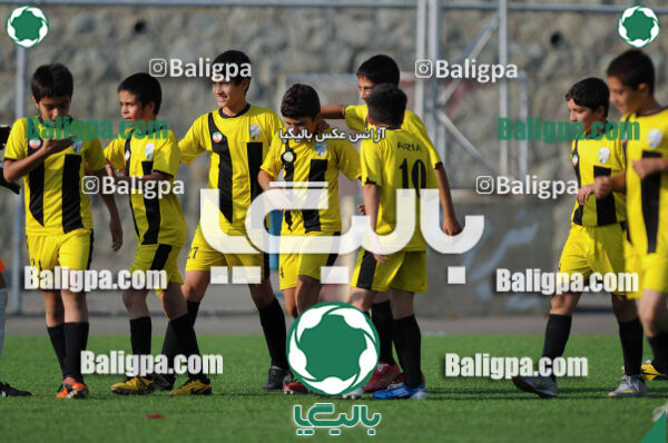 آریا - آینده سازان