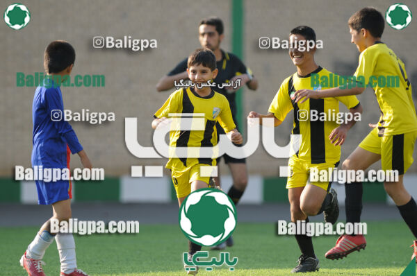 آریا - آینده سازان