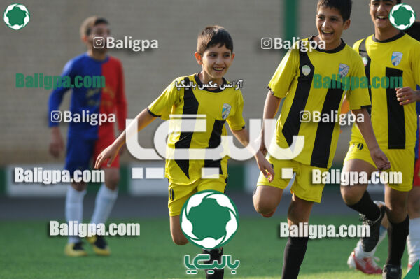 آریا - آینده سازان