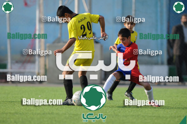 آریا - آینده سازان