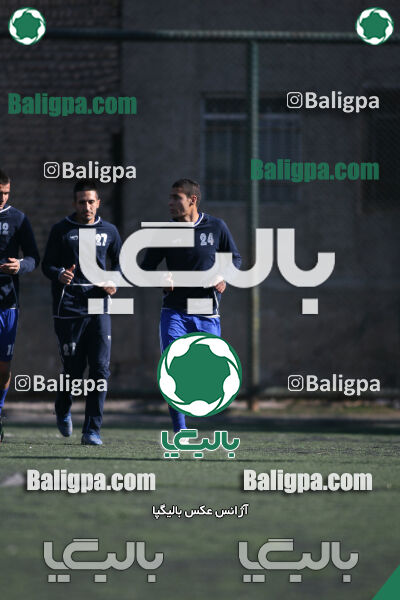 عقاب ۳ - ۰ فولاد ویژن ماهان