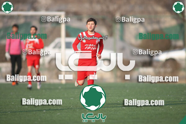 سرخ پوشان ۱ - ۱ پدیده نیک