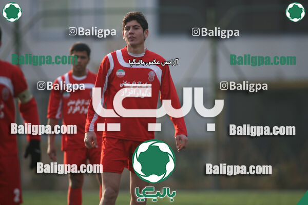 سرخ پوشان ۱ - ۱ پدیده نیک
