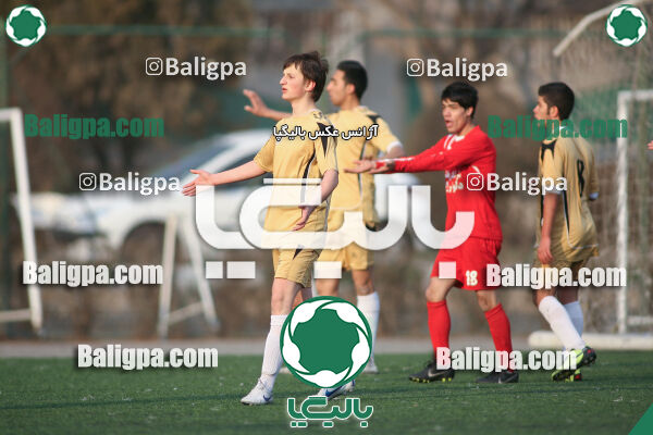 سرخ پوشان ۱ - ۱ پدیده نیک