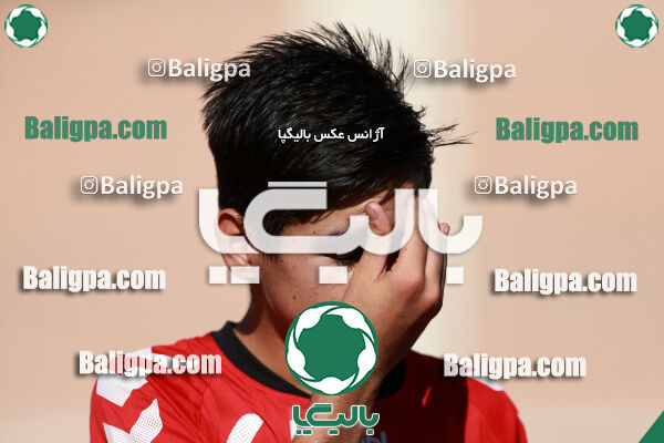 آکادمی کیا ۲ - ۱ پیکان