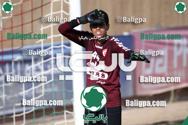 آکادمی کیا ۲ - ۱ استقلال
