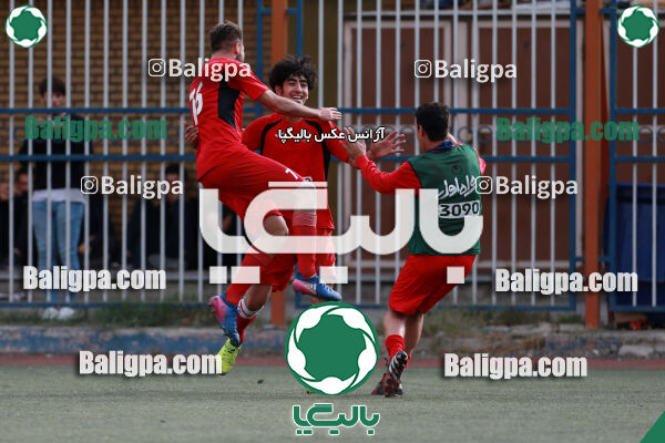 استقلال ۲ - ۲ پرسپولیس