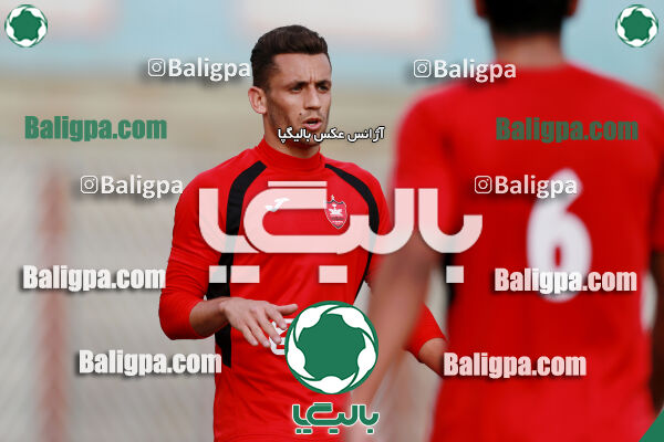 استقلال ۲ - ۲ پرسپولیس
