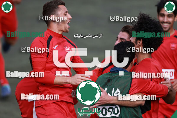 استقلال ۲ - ۲ پرسپولیس