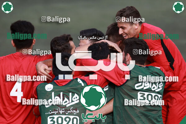 استقلال ۲ - ۲ پرسپولیس