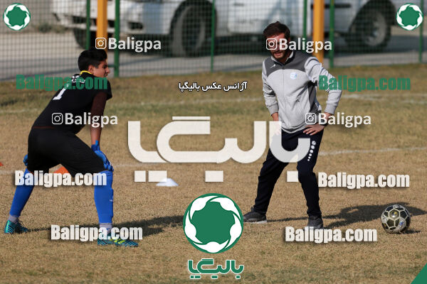 آکادمی کیا ۱ - ۱ استقلال
