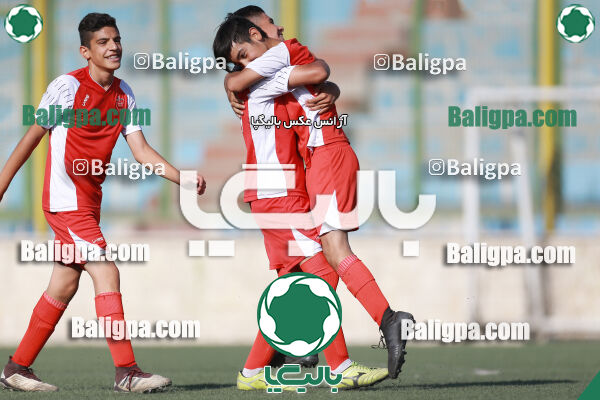 پرسپولیس ۲ - ۲ شهدای کیوج