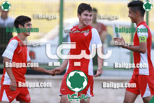 پرسپولیس ۲ - ۲ شهدای کیوج