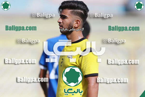 استقلال ۱ - ۱ راه آهن