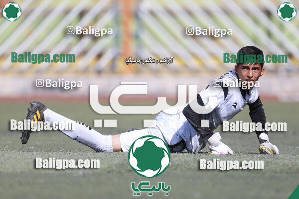 استقلال ۱ - ۱ راه آهن
