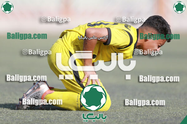 استقلال ۱ - ۱ راه آهن