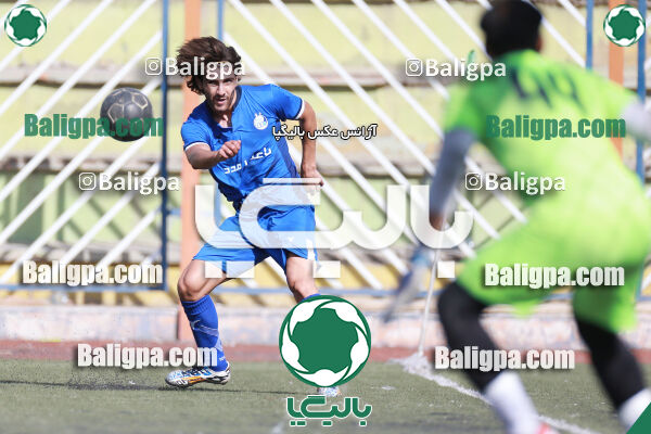 استقلال ۲ - ۰