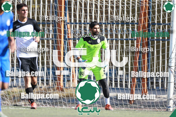 استقلال ۲ - ۰