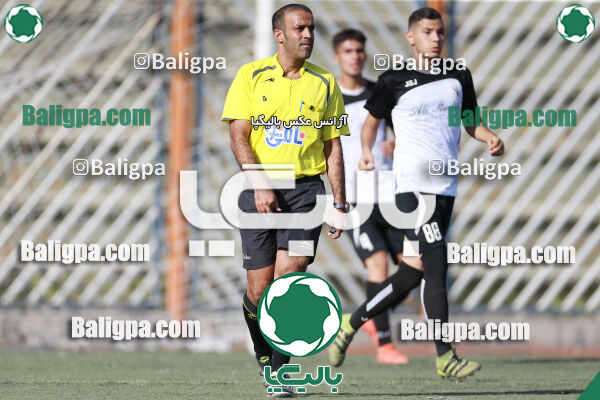 استقلال ۲ - ۰