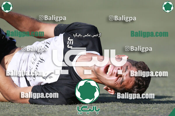 استقلال ۲ - ۰