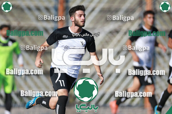 استقلال ۲ - ۰