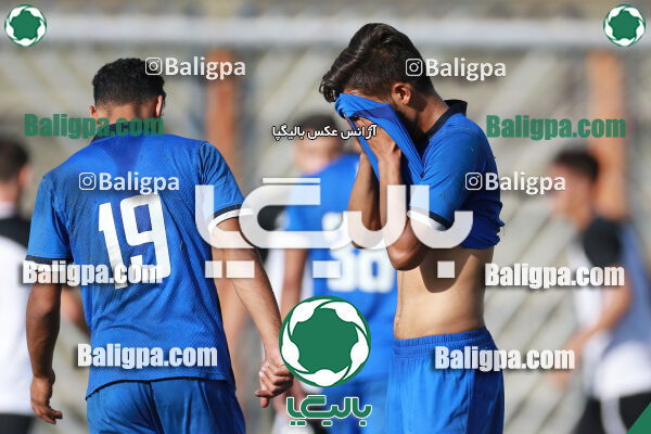 استقلال ۲ - ۰