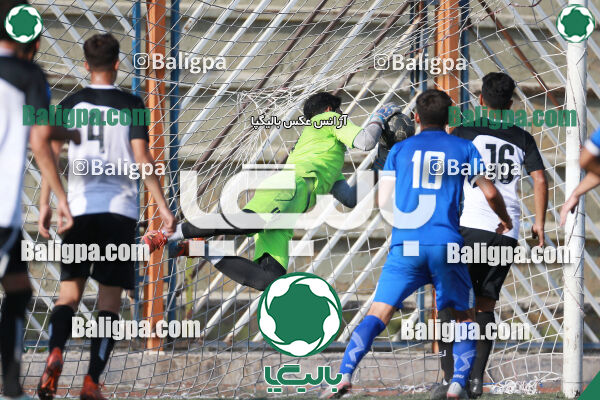 استقلال ۲ - ۰