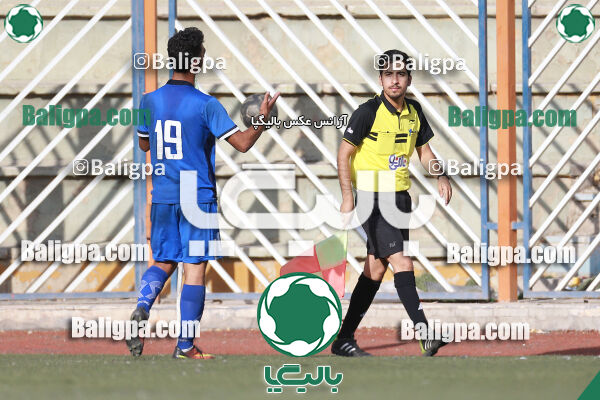 استقلال ۲ - ۰