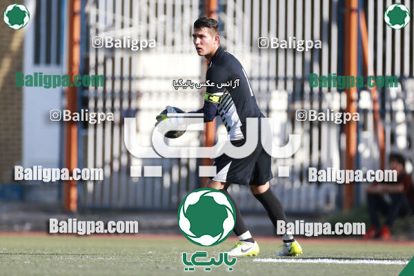 استقلال ۲ - ۰